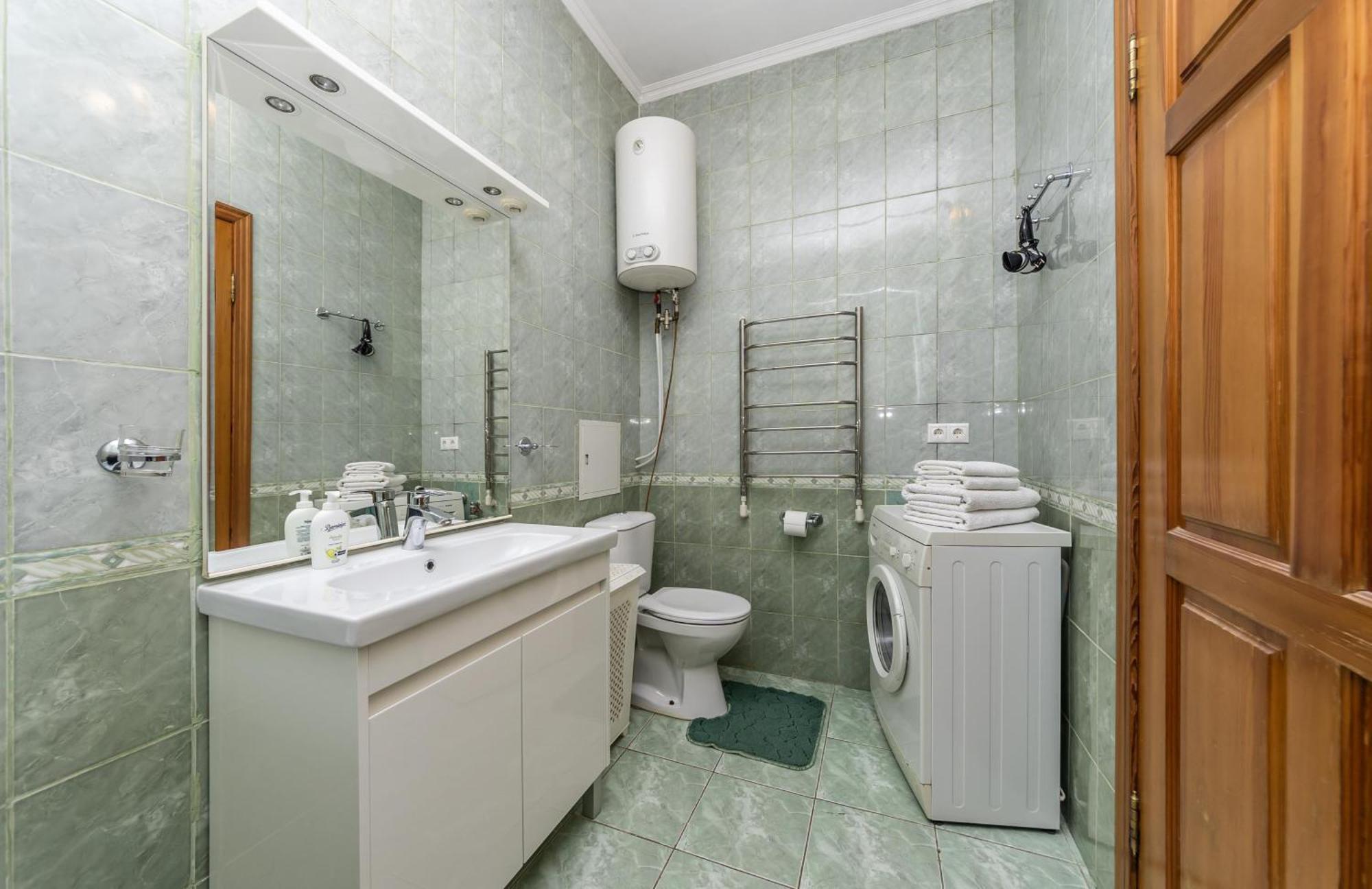 видовая на улице крещатик. Apartment Kyiv
